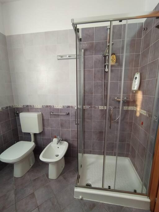 מונוואלה La Casa Sul Lago מראה חיצוני תמונה
